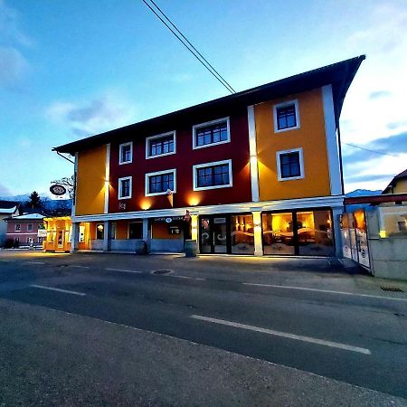 Gasthof Zentral Feistritz an der Drau Buitenkant foto